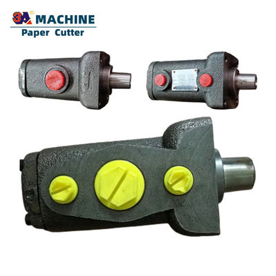 Hydraulic Paper Cutting Machine Parts 4.5KG Weight Roller Oil Pump for Polar Cutter 92